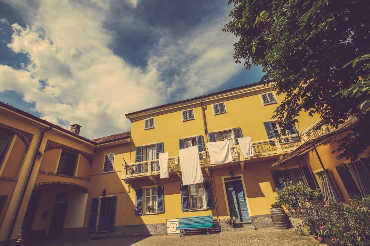 Agriturismo I Suri Asti Exteriör bild