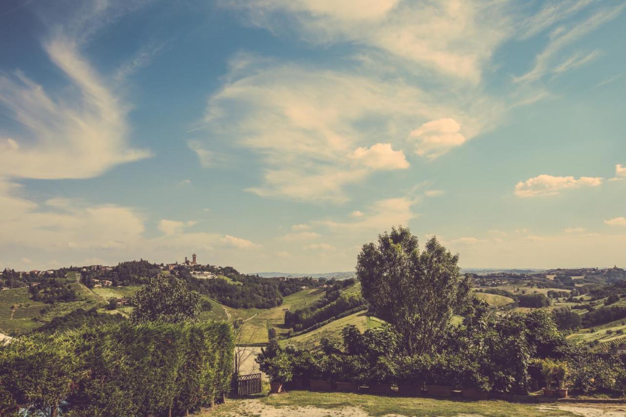 Agriturismo I Suri Asti Exteriör bild